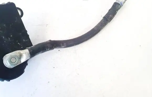 Positive cable (battery)