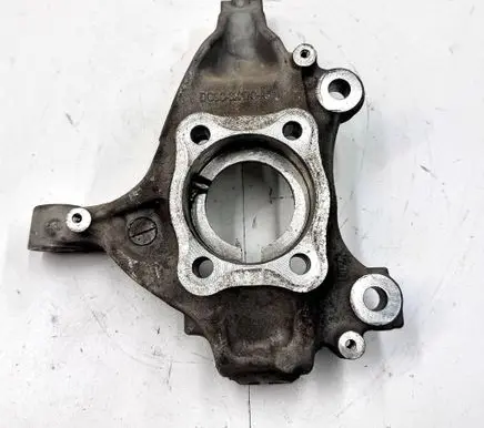 Ford Fusion II Front wheel hub DG9C3K170A