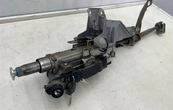 Skoda Fabia Mk1 (6Y) Steering wheel axle 6q1419501ad