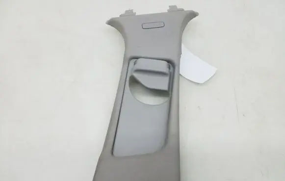 Mercedes-Benz C W204 (B) pillar trim (top) A2046903826