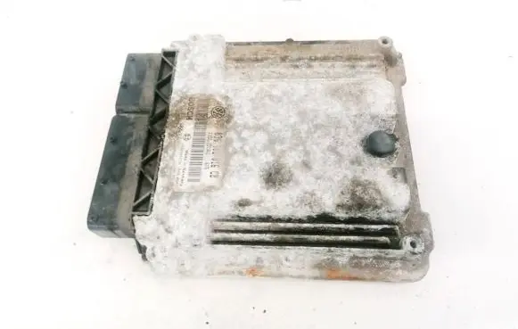 Volkswagen Golf V Engine control unit/module 03G906016CB 0281011900