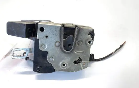 BMW 3 E36 Front door lock 