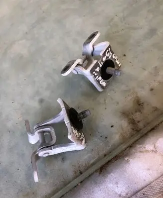 Seat Arona Loading door hinge set 
