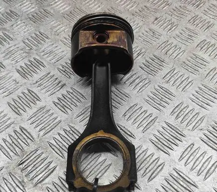 Mercedes-Benz CLK A209 C209 Piston A2710300024