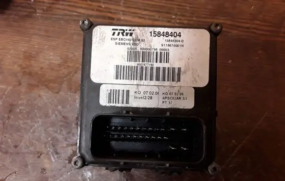 Peugeot 407 ABS Pump 15848404 15848304D S118676001N