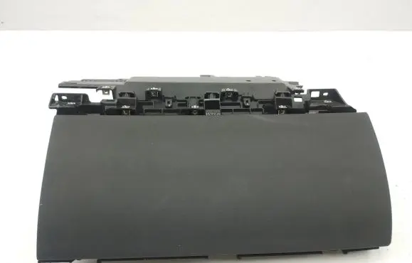 Tesla Model 3 Glove box 113340900B