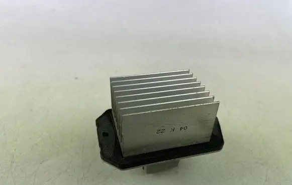 Subaru Outback Heater blower motor/fan resistor 0778000901
