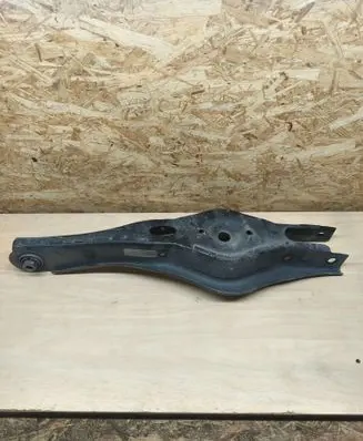 Rear upper control arm/wishbone