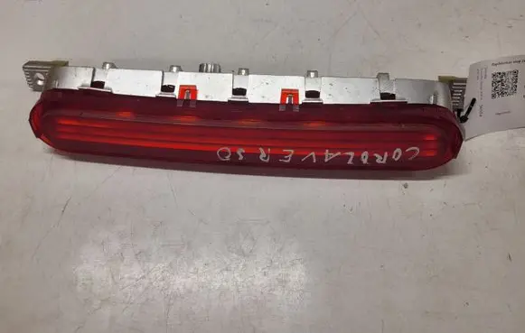 Toyota Corolla Verso AR10 Third/center stoplight 815700F011
