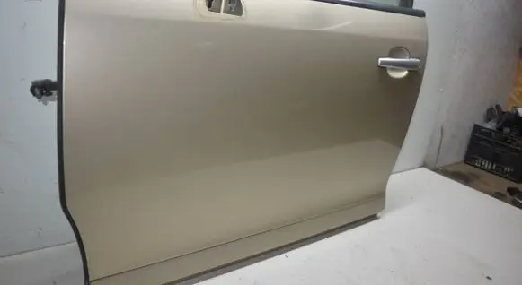Citroen C4 I Front door 