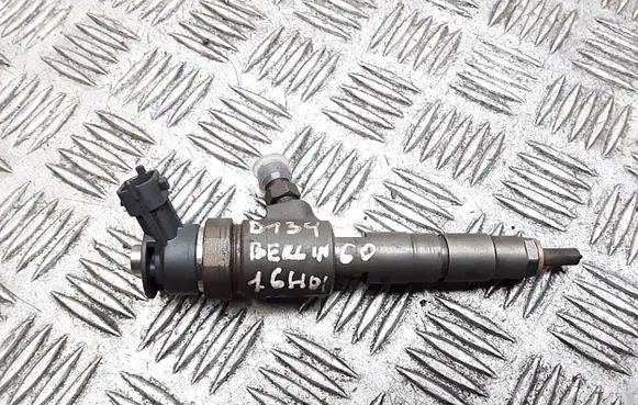 Citroen Berlingo Fuel injector 0445110340