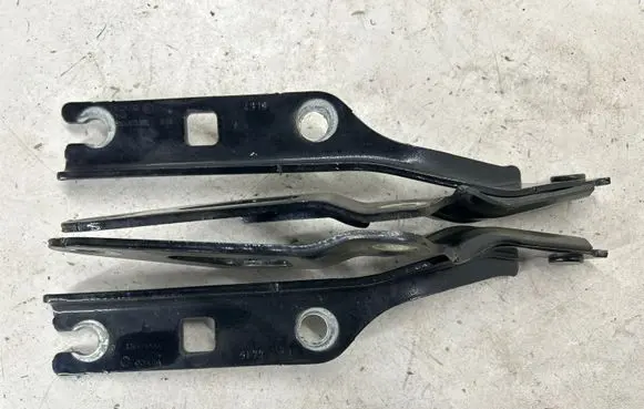 Volkswagen Tiguan Allspace Engine bonnet/hood hinges 5NN823301 5NN823302