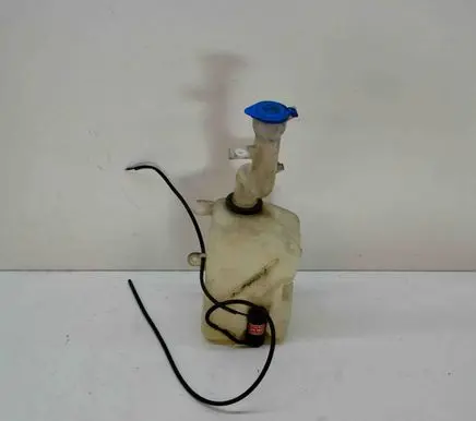Windshield washer fluid reservoir/tank