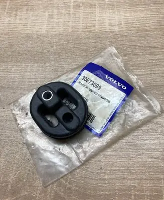 Volvo S40, V40 Muffler mount bracket/holder 30873099