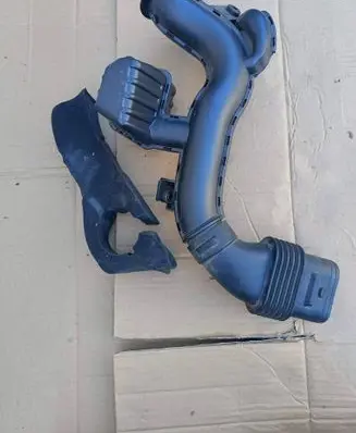 Renault Twingo III Air intake duct part 8201402881