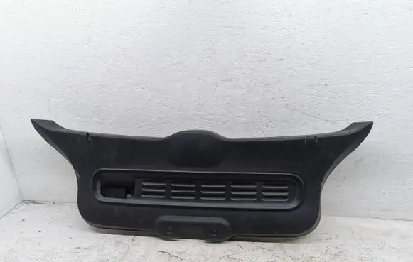 Citroen C4 Cactus Tailgate/boot lid cover trim 9824549680