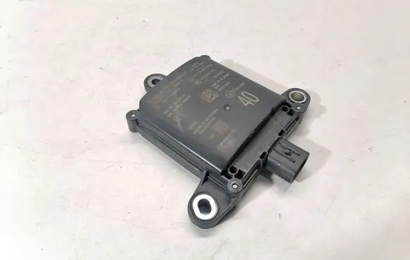 Lexus ES 250 - 300 - 330 Blind spot module 8816233040