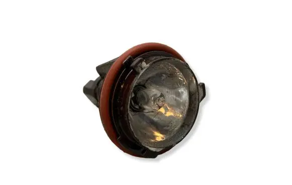 BMW 5 E60 E61 Headlight/headlamp bulb 15620700