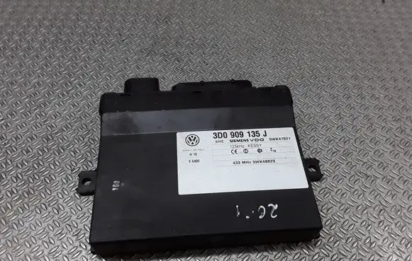 Volkswagen Touareg I Immobilizer control unit/module 3D0909135J