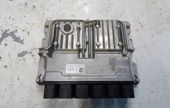 BMW 1 F40 Engine control unit/module ECU 9452591 0261S21981 030693448