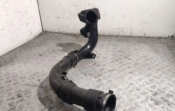 Volvo XC90 Air intake duct part 31370120 31657341 31480380