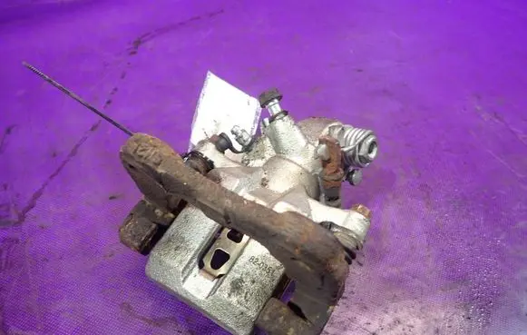 Honda Civic Rear brake caliper