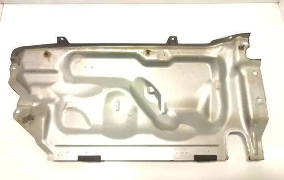 Volvo V60 Heat shield in engine bay 9N10B738312 2221