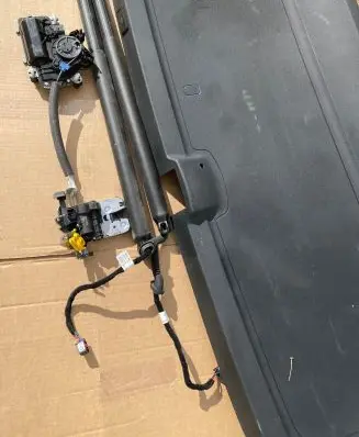 Skoda Kodiaq Tailgate hydraulic set 