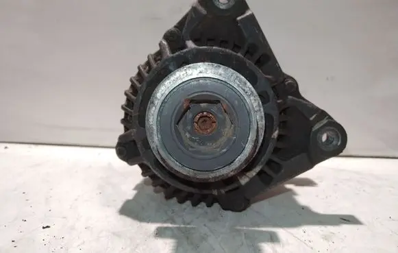 Renault Clio II Generator/alternator 8200120286