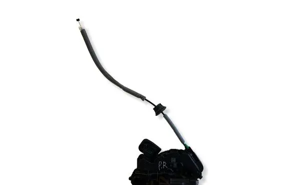 Audi Q3 F3 Front door lock 5TC837016D