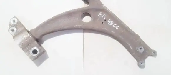 Volkswagen PASSAT B6 Front lower control arm/wishbone 3c0407153b