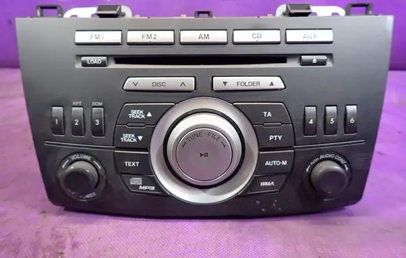 Mazda 3 II Radio/CD/DVD/GPS head unit BDA466AR0B
