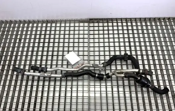 Audi A7 S7 4G Engine coolant pipe/hose 
