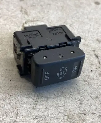 Nissan Navara D40 Other switches/knobs/shifts