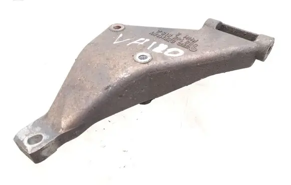 Audi 80 90 S2 B4 Power steering pump mounting bracket 068145515A