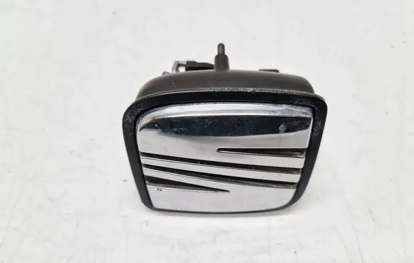 Seat Ibiza II (6k) Tailgate trunk handle 6K0827565B 5656565C