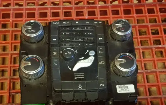 Volvo S80 Climate control unit 31398588