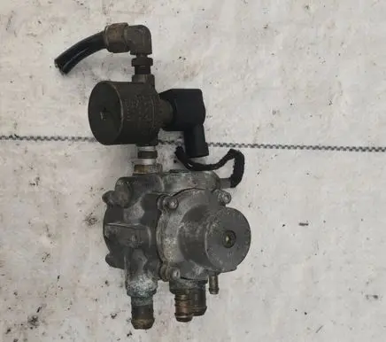 Volkswagen Touareg I LP gas reducer 