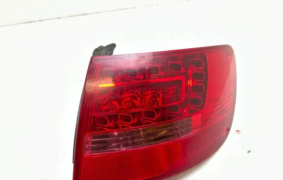 Audi A6 S6 C6 4F Rear/tail lights 89037056
