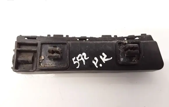 Honda Accord Front bumper mounting bracket