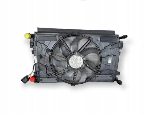 Volkswagen Golf VII Radiator cooling fan shroud 5Q0121205AL