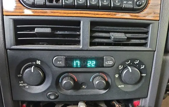 Climate control/heater control trim