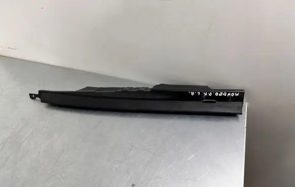 Intercooler air guide/duct channel
