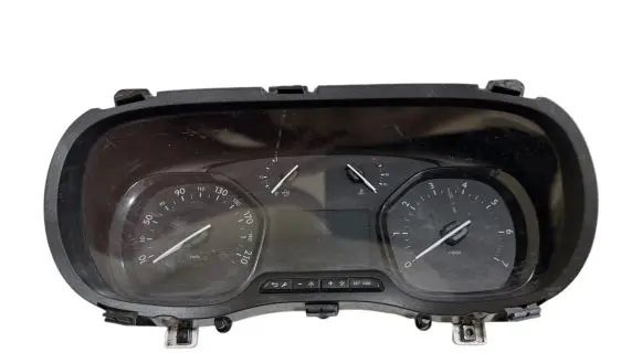 Peugeot 308 Speedometer (instrument cluster) 98225148000 SN20242095