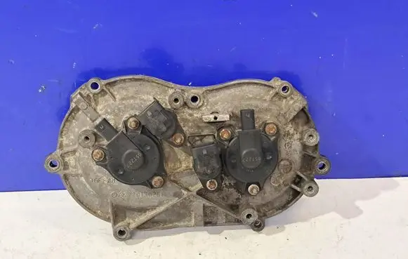 Mercedes-Benz R W251 Timing chain cover A2720150201