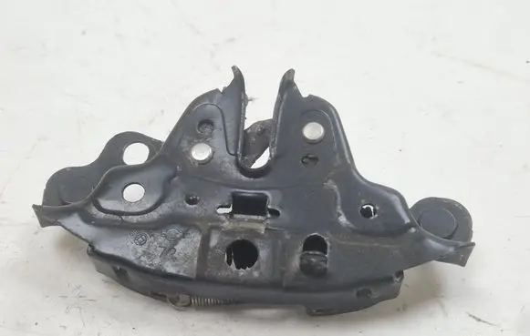 Nissan Qashqai Engine bonnet/hood lock/catch 