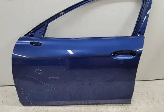 Volkswagen PASSAT B9 Front door 3J0831311B