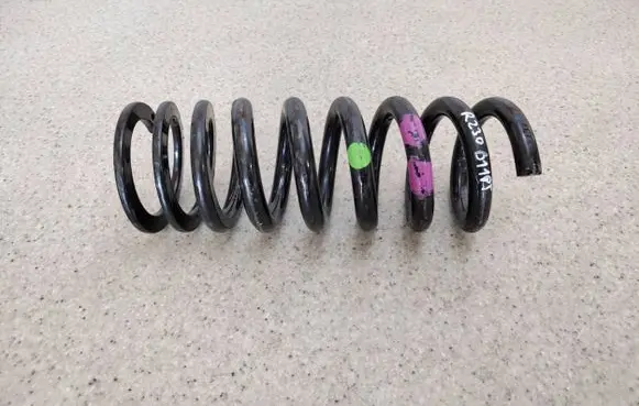 Mercedes-Benz SL R230 Rear coil spring