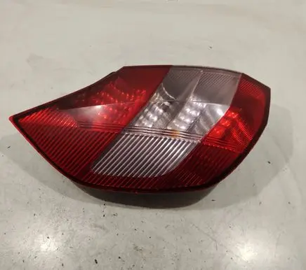 Renault Scenic II - Grand scenic II Rear/tail lights 8200127704