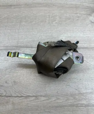 Jaguar S-Type Front seatbelt 2R83F611B09 33048268